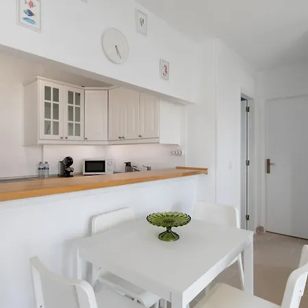 Apartment Coral Bajamar (La Laguna)