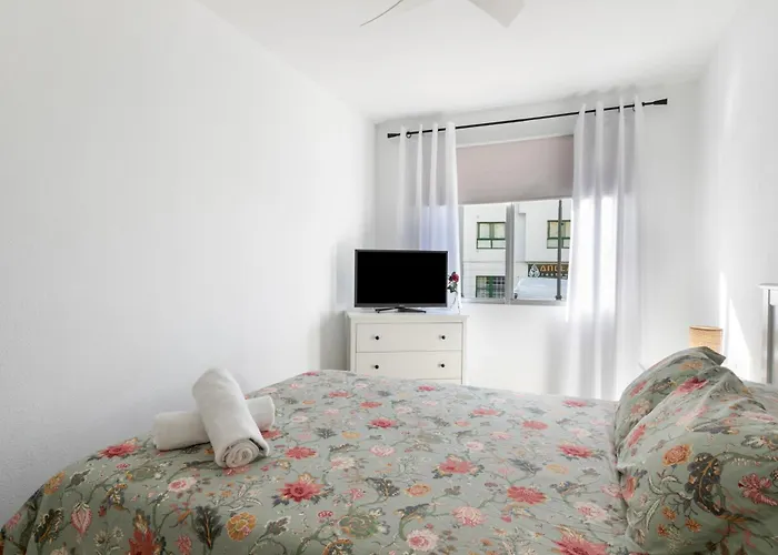 Coral * Bajamar (La Laguna)